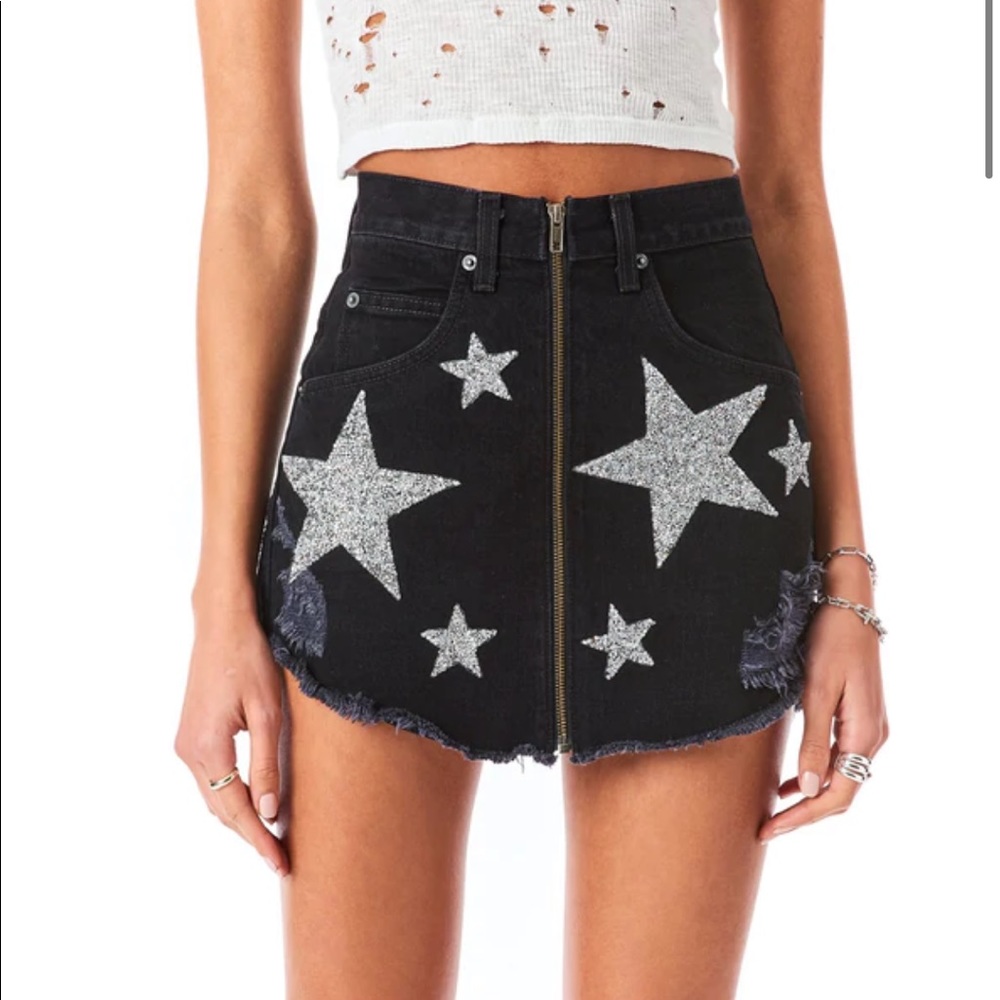 BEATRICE RHINESTONE STAR PATCH DENIM SKIRT -CARMAR-